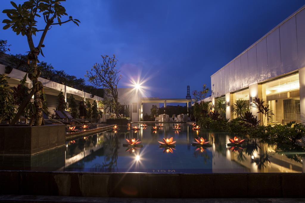 Hotel Santika Bogor Exteriér fotografie